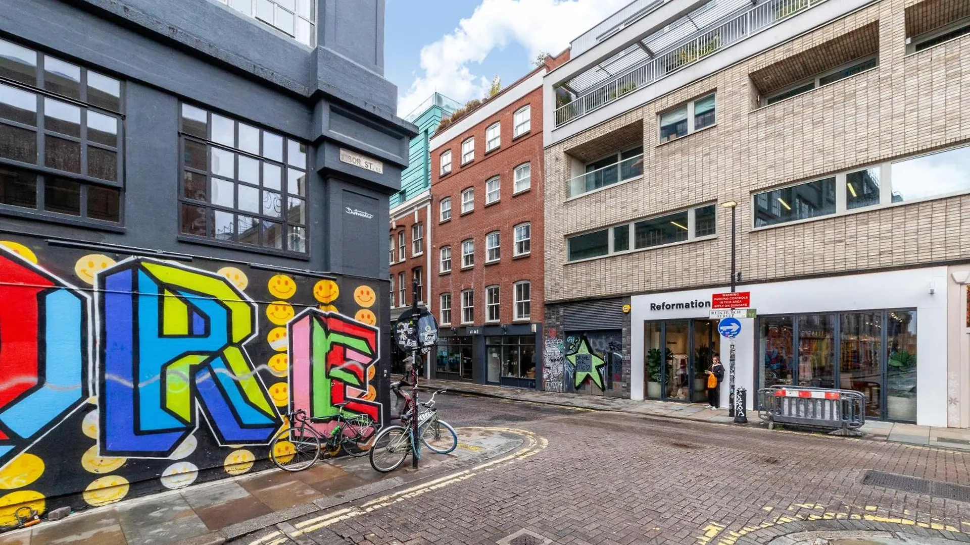 Charming 3Br Shoreditch Duplex Loft With Balconies London 0*,